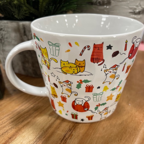 Christmas Cats 🐈🎄 cartoon Style Cats Holiday Activities Ceramic Coffee Mug NWT - Picture 5 of 6
